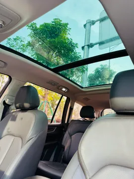 Roewe RX8