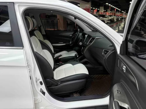 Changan CS35