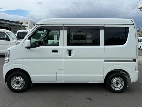 Nissan Clipper