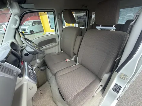 Nissan Clipper Rio