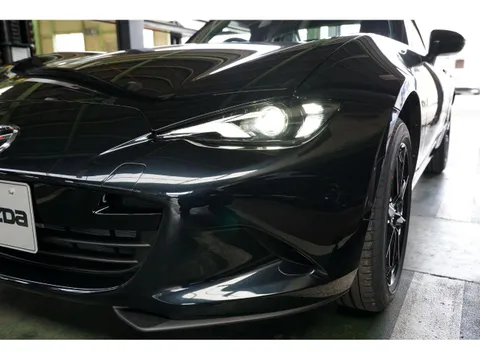 Mazda MX-5 (Roadster)