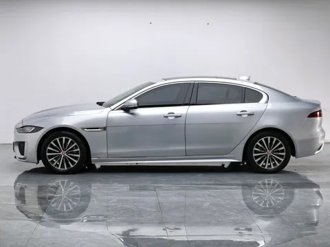 Jaguar XEL