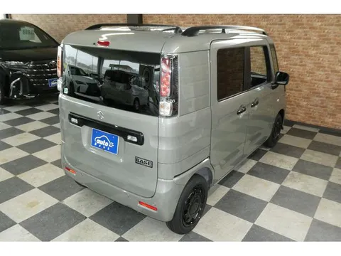 Suzuki Spacia Base
