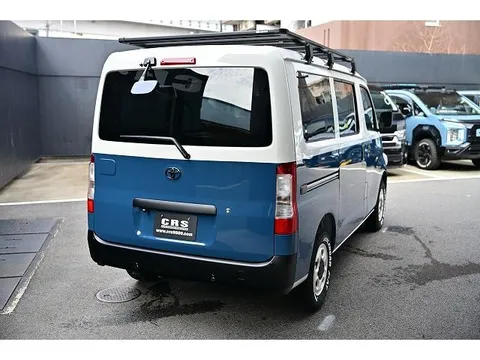 Toyota TownAce Van