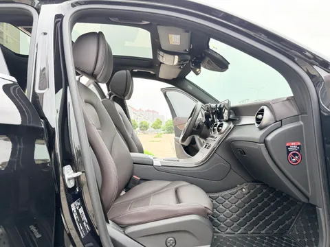 Mercedes-Benz Mercedes-Benz GLC