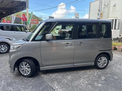 Suzuki Spacia