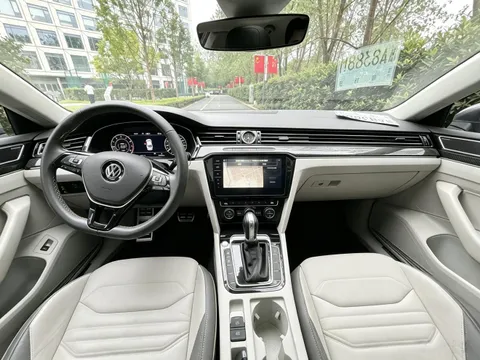 Volkswagen CC