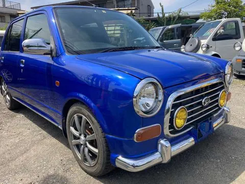Daihatsu Mira Gino