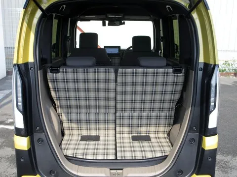 Honda N-BOX Joy