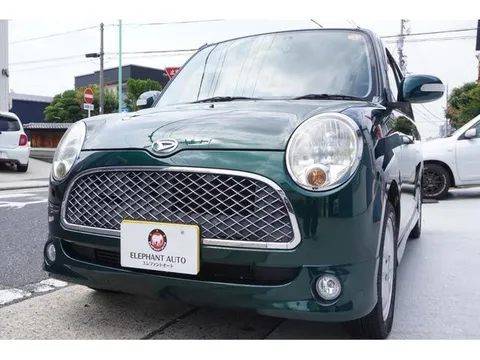 Daihatsu Mira Gino