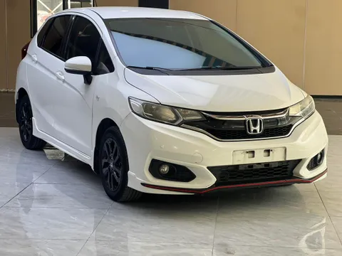 Honda Jazz (Fit)