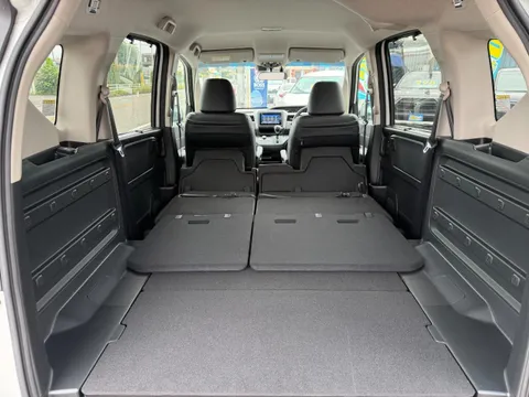Honda Freed Plus