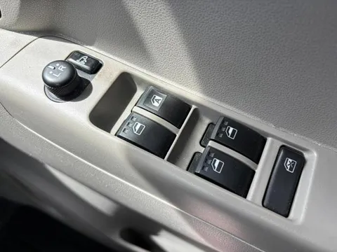 Toyota Pixis Space
