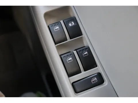 Toyota Pixis Space