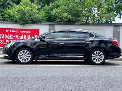 Buick LaCrosse