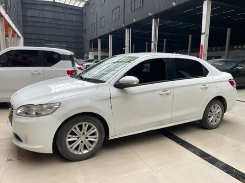 Peugeot 301