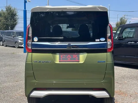 Mitsubishi eK X Space