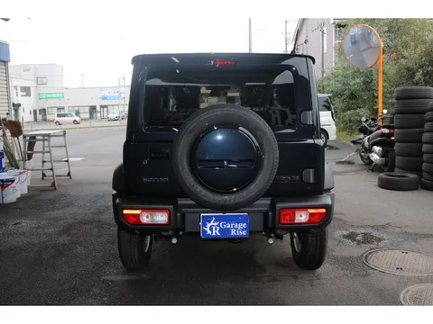 Suzuki Jimny Nomade