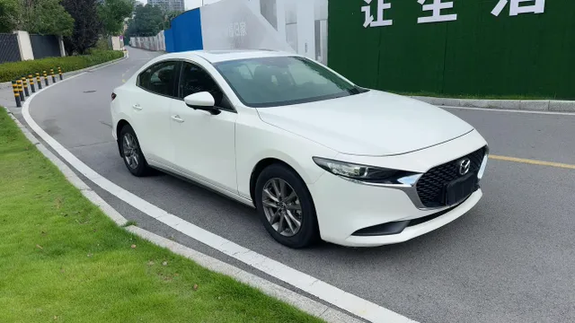 Mazda Mazda 3
