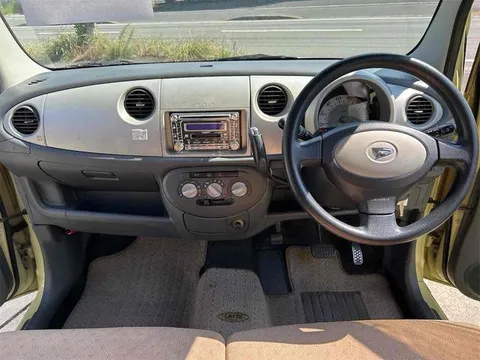 Daihatsu Move Latte