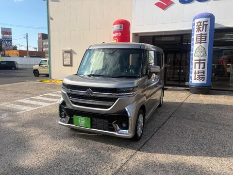 Suzuki Spacia