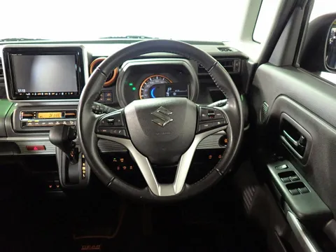 Suzuki Spacia Gear