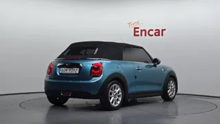 MINI Cooper Convertible