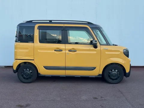 Suzuki Spacia Gear