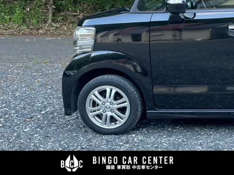 Honda N-BOX Custom