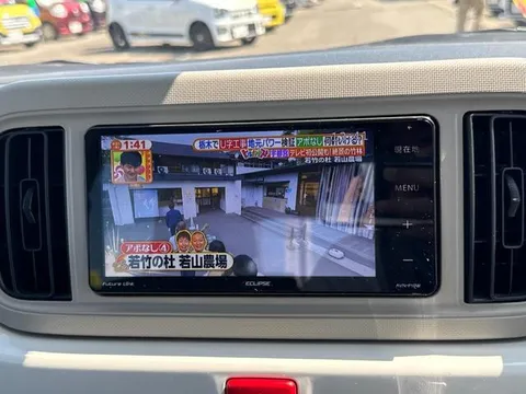 Daihatsu Mira Tocot