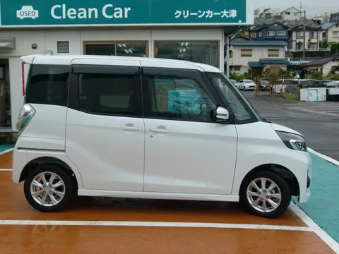 Mitsubishi eK Space