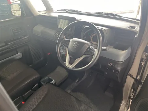 Suzuki Spacia Base