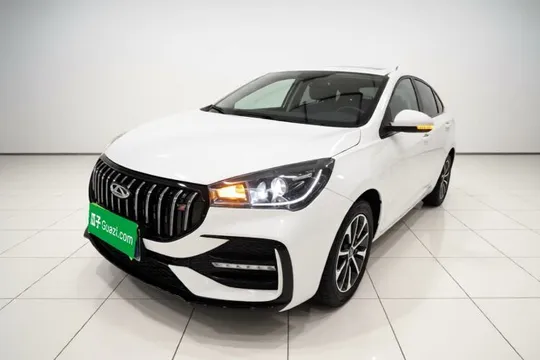 Chery Arrizo 5