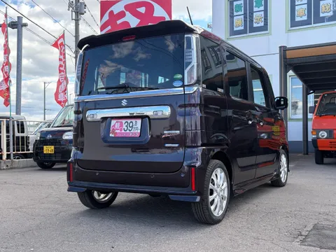 Suzuki Spacia Custom
