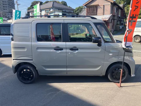 Suzuki Spacia Base
