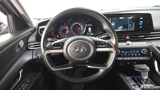 Hyundai Elantra (Avante)