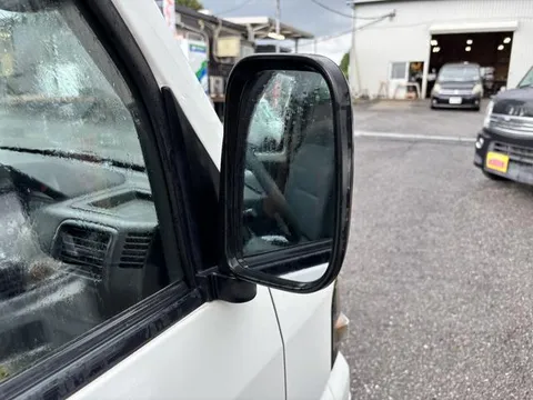 Mitsubishi Minicab Van