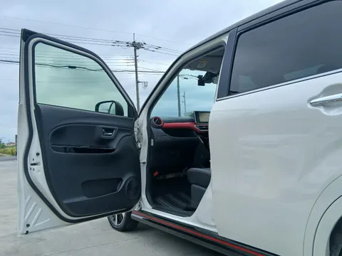 Toyota Pixis Joy