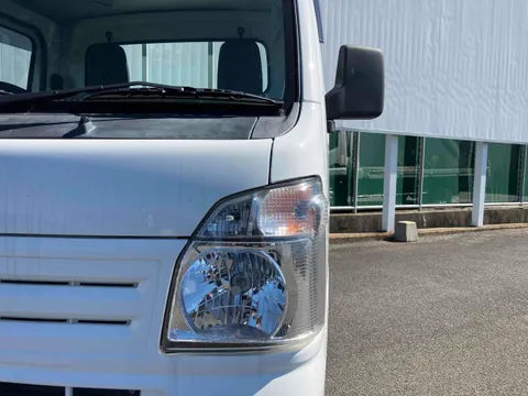 Mazda Scrum Truck