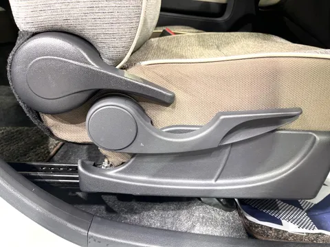 Daihatsu Mira Tocot
