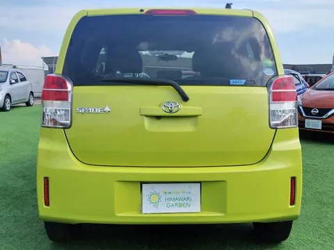 Toyota Spade