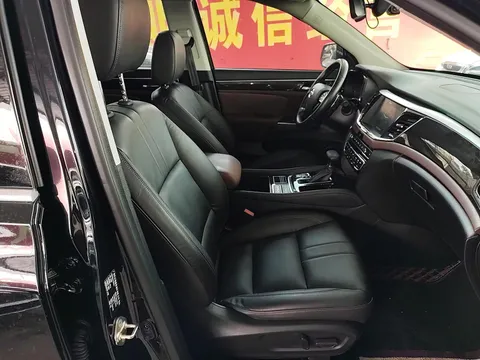 Gac GS8