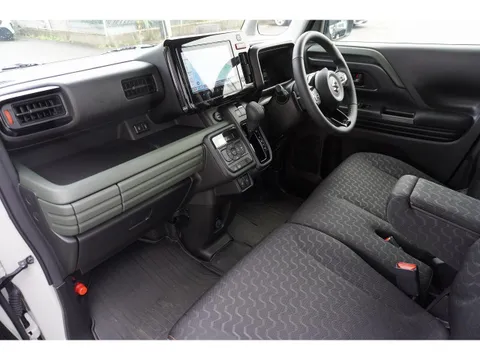 Suzuki Spacia Gear