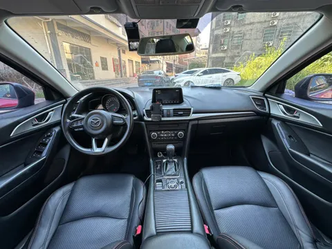 Mazda Mazda3