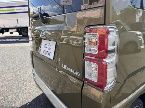Daihatsu Wake