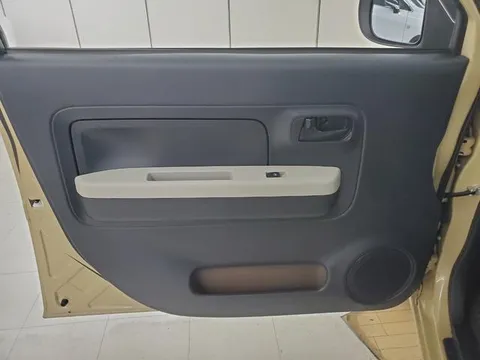Daihatsu Mira Tocot