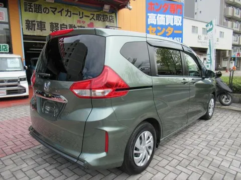 Honda Freed Plus