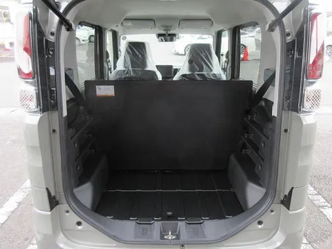 Suzuki Spacia Base