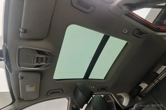 Geely Coolray (Binyue)