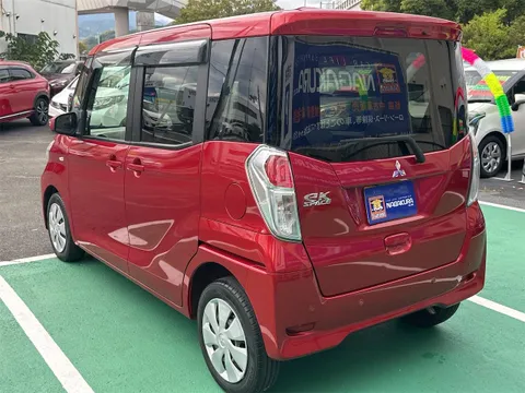 Mitsubishi eK Space